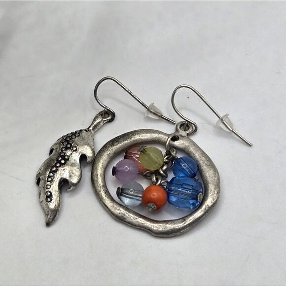"5/$25" Mismatched Pewter Finish Feather/Multicolored Bead Dangle Earrings - Picture 2 of 8